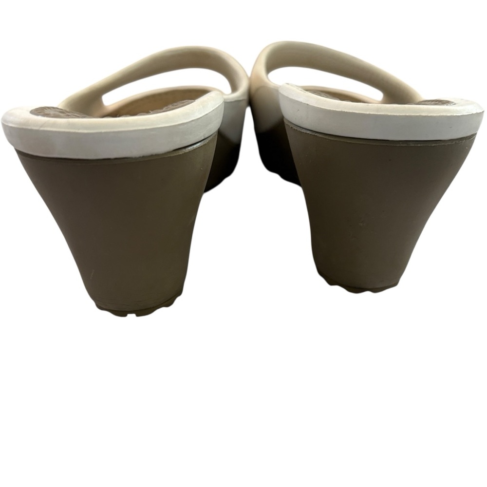CROCS  Sassari Slide Wedge White and Brown Sandals Womens Size 8 - Picture 9 of 11